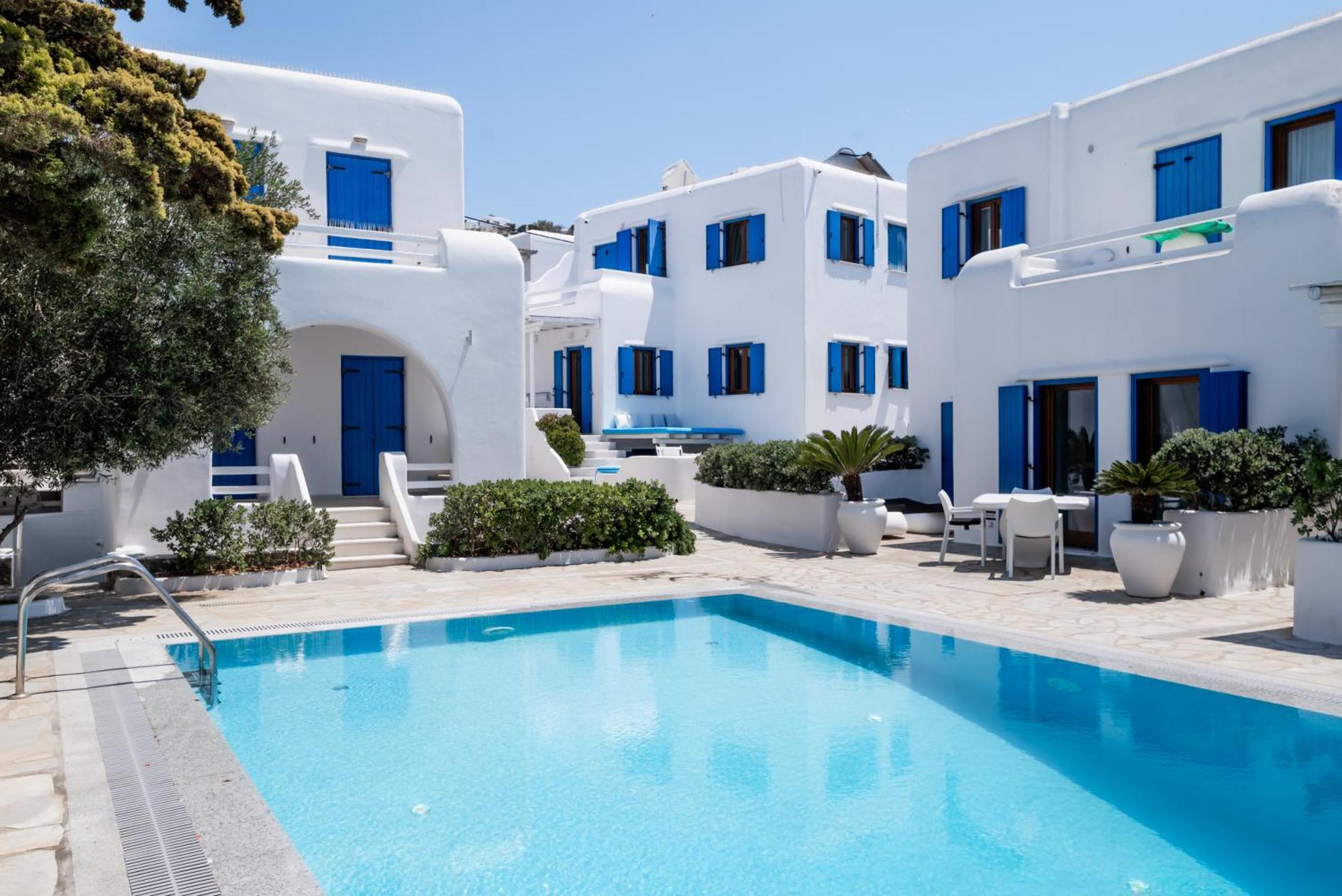 Olive Tree Mykonos Town Semi-Basement Apartment Bagian luar foto