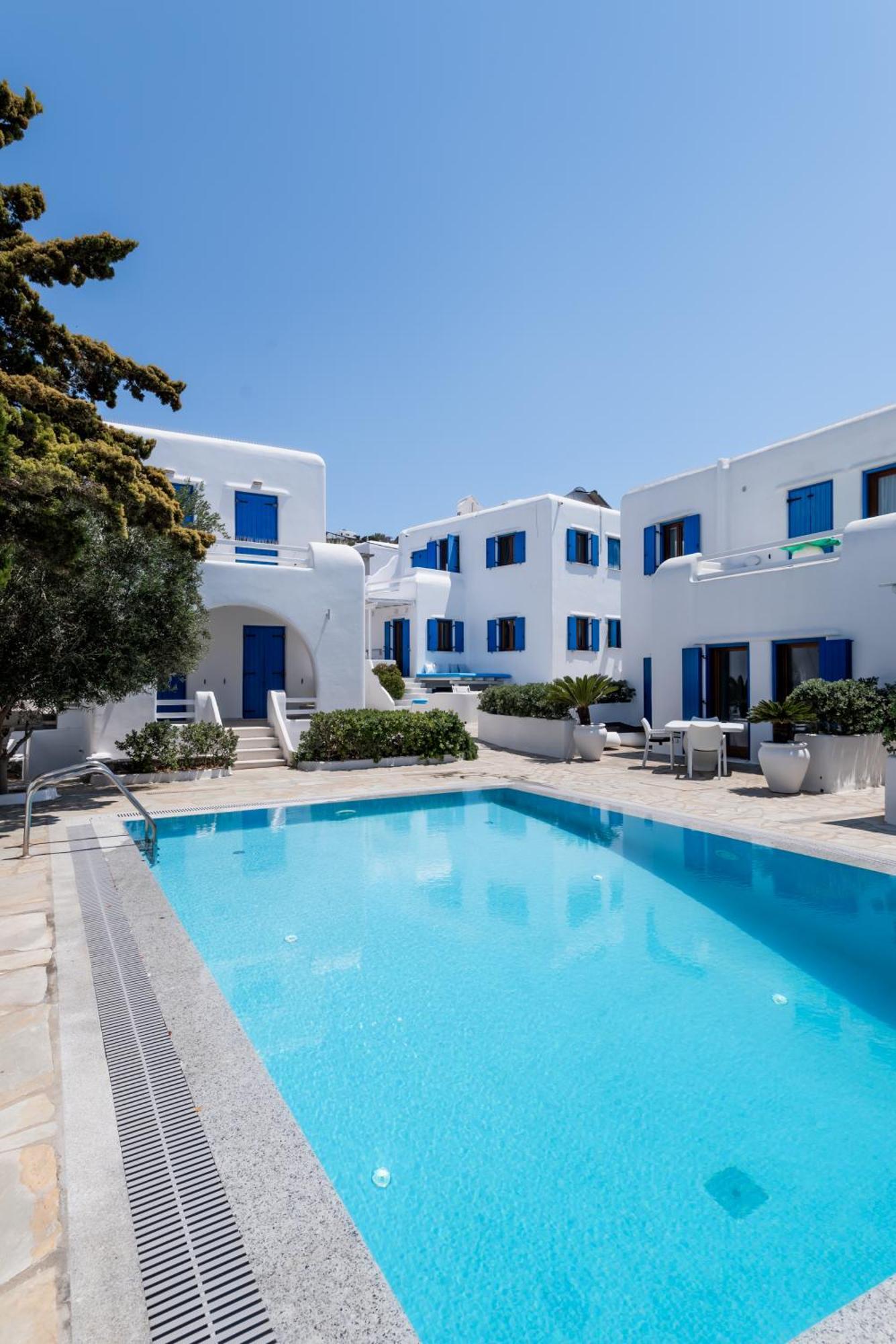 Olive Tree Mykonos Town Semi-Basement Apartment Bagian luar foto