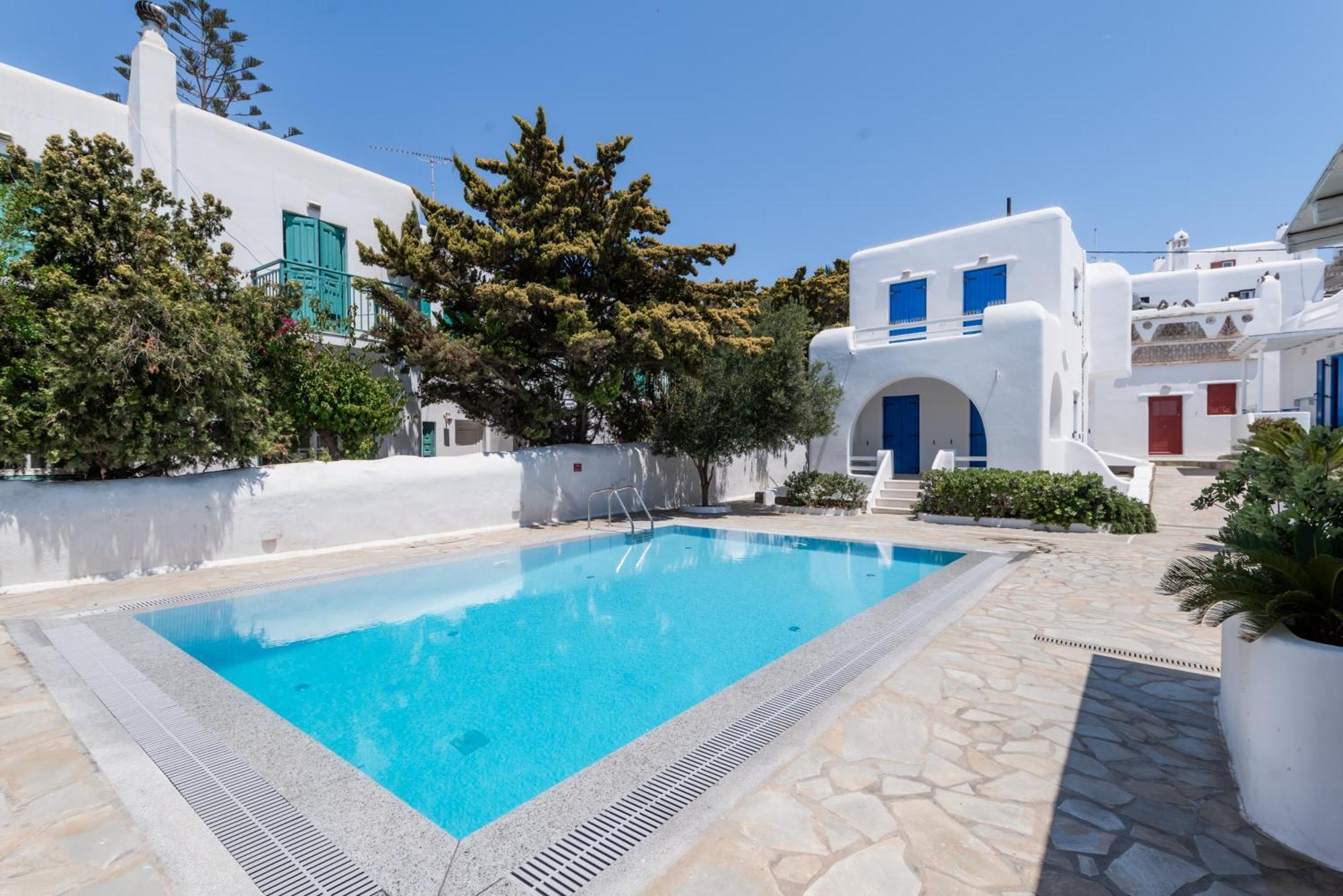 Olive Tree Mykonos Town Semi-Basement Apartment Bagian luar foto